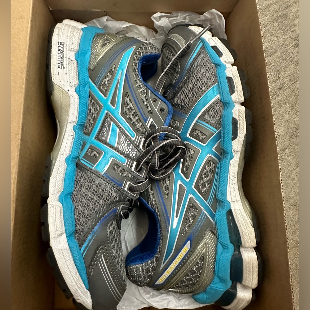 ASICS gel kayano 19 lighting, turquoise, iris 6.5 in box